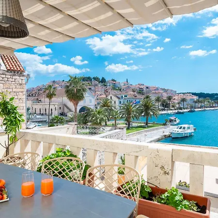 Riva Lavanda Hvar, Old Town * Χβαρ