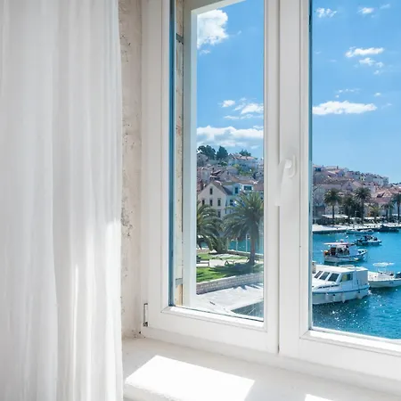 Riva Lavanda Hvar, Old Town * Χβαρ