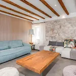 Riva Lavanda Hvar, Old Town Apartment *