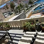 Riva Lavanda Hvar, Old Town Apartment *