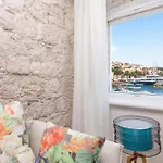 Riva Lavanda Hvar, Old Town * 赫瓦尔