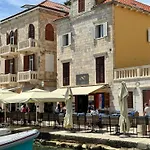 Riva Lavanda Hvar, Old Town شقة *