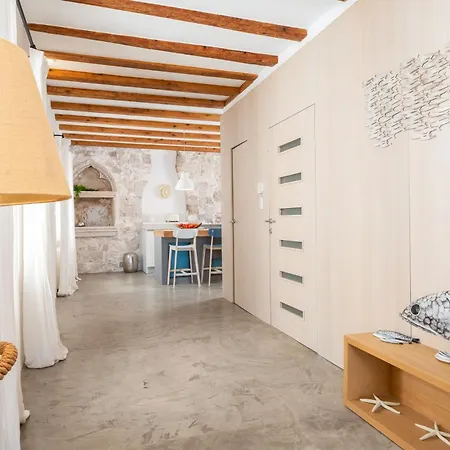 דירה Riva Lavanda Hvar, Old Town חוואר