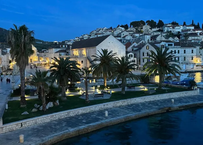 Apartment Riva Lavanda Hvar, Old Town Hvar Town