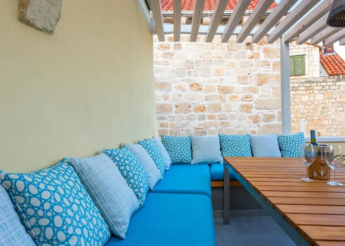 Апартаменти Riva Lavanda Hvar, Old Town