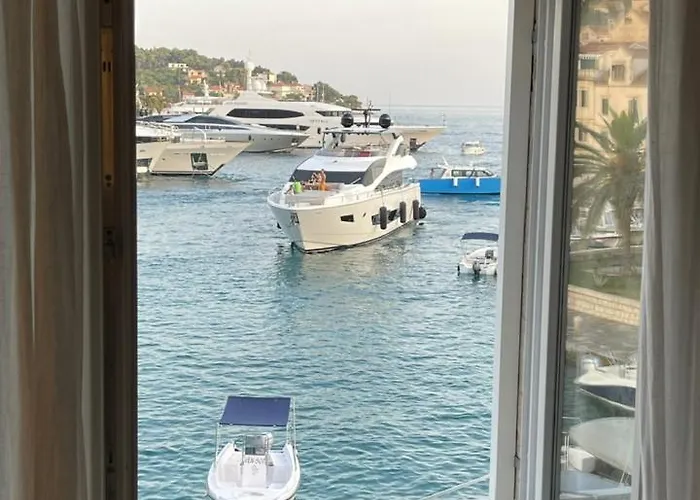 Riva Lavanda Hvar, Old Town Hvar Town